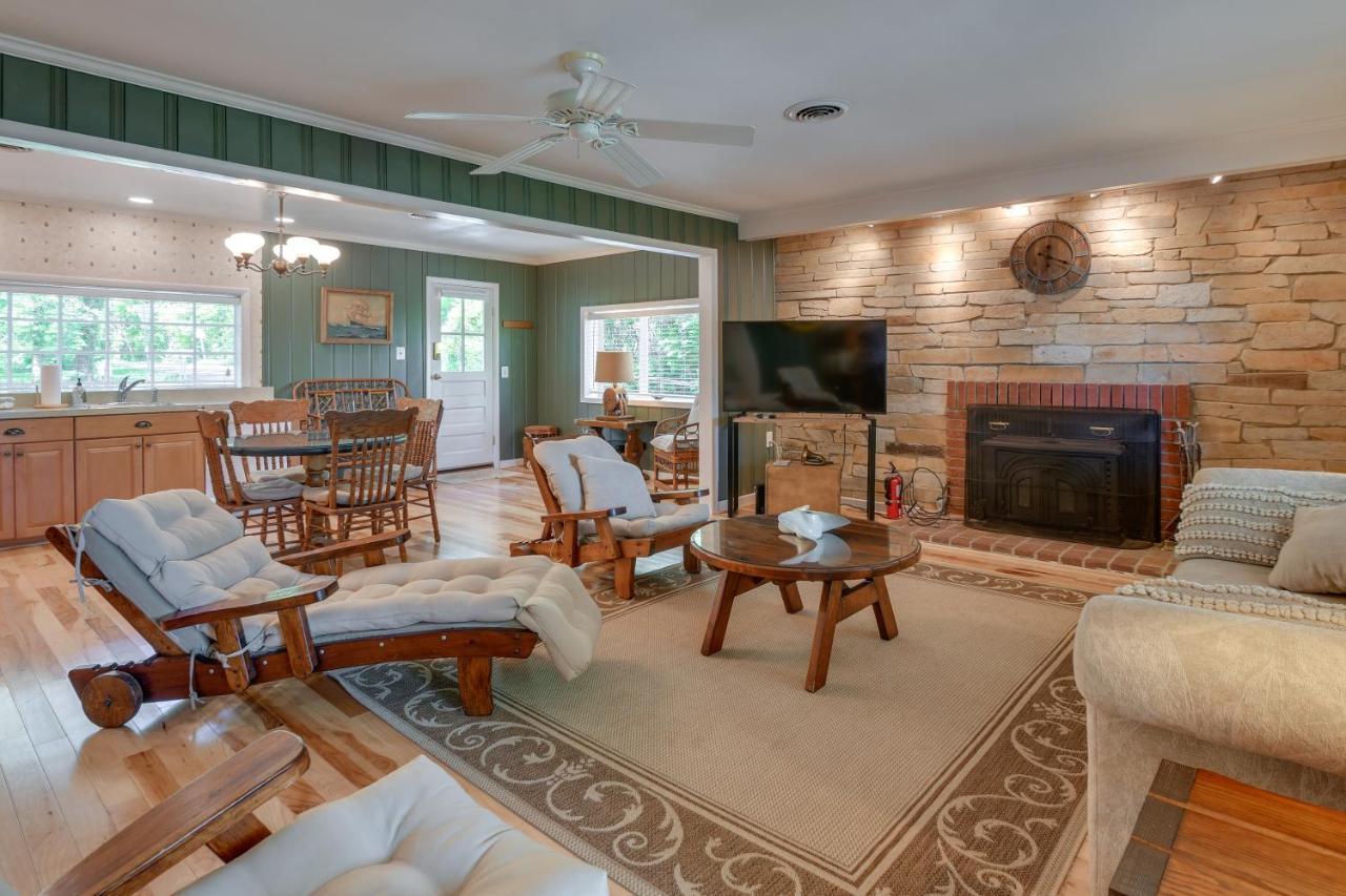 Waterfront Annapolis Home Fire Pit And Fishing Pier エクステリア 写真